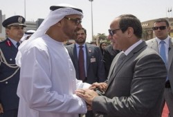 "بن زايد" يستدعي "السيسي" لزيارته بشكل مفاجئ .. فما السبب؟