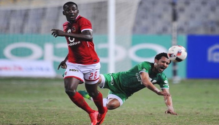 الأهلي يفوز على الاتحاد بثلاثية ويوسع الفارق مع أقرب منافسيه