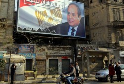 وزير إسرائيلي: تعاون أمني استخباري كبير مع مصر بقيادة السيسي