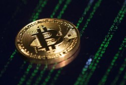 536 مليار دولار خسائر "بيتكوين" في 30 يوما