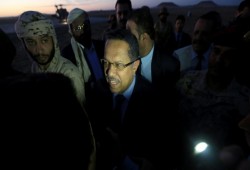 "بن دغر" يدعو السعودية والتحالف للتحقيق في أحداث عدن