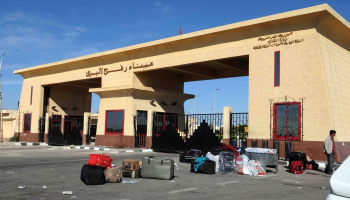 بشكل مفاجئ.. الانقلاب يفتح معبر رفح مؤقتا بالاتجاهين