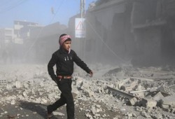 استشهاد 49 سوري و220 جريحاً بقصف من بشار وروسيا على الغوطة وإدلب