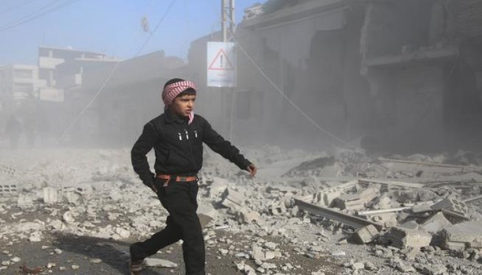 استشهاد 49 سوري و220 جريحاً بقصف من بشار وروسيا على الغوطة وإدلب