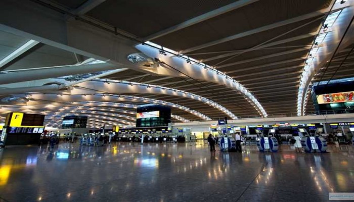 إغلاق مطار لندن سيتي بعد العثور على قنبلة من الحرب العالمية