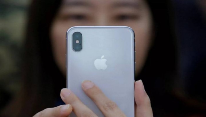 "فوربس": "آيفون" تعلن عن مفاجأة 2018