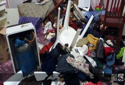 مخابرات عباس تقتحم منزل ابنة عزيز دويك وتحطم محتوياته