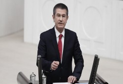 وزير الدفاع التركي: مصممون على تطهير عفرين من الإرهاب