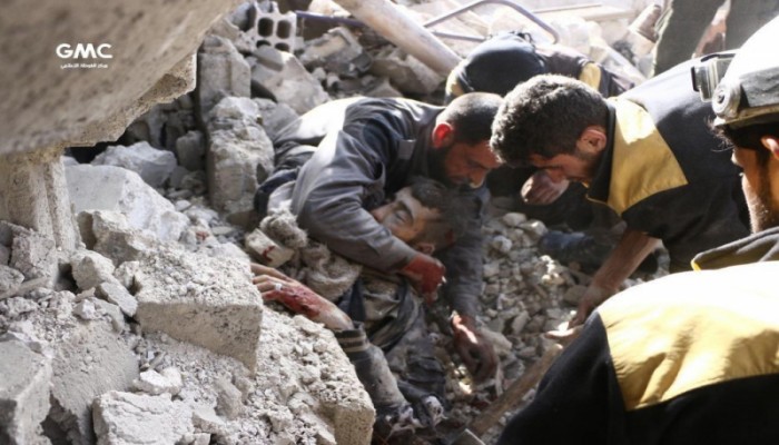 ارتفاع حصيلة شهداء مدينة دوما بالغوطة الشرقية إلى سبعة جراء تواصل القصف