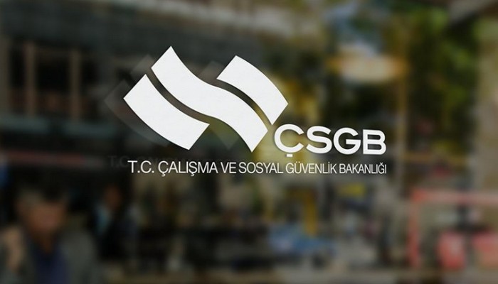 السوريون يتصدرون قائمة العمالة الأجنبية بتركيا في 2017