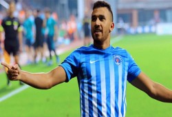 3 أندية في البريميرليج أبدت اهتماماً بضم تريزيجيه