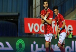 الأهلي يعزز صدارته بخماسية على النصر.. والزمالك يحقق الفوز الرابع على التوالي