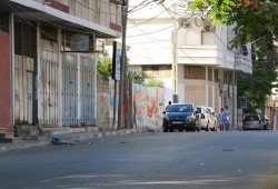 إضراب تجاري في غزة احتجاجا على تفاقم الأوضاع الإنسانية