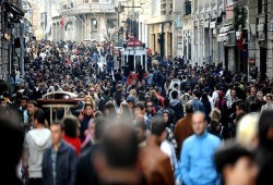 دراسة تركية تتوقع تجاوز عدد السكان الـ100 مليون بحلول 2040