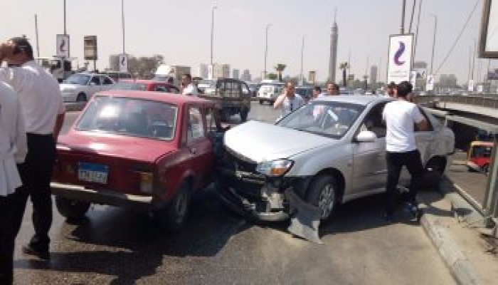 مصرع شخصين وإصابة 5 آخرين فى حادث تصادم أتوبيس وسيارة نقل بالشرقية