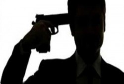 انتحار ضابط شرطة داخل مكتبه