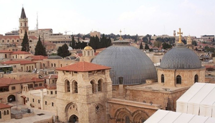 كنائس القدس تنتصر على الاحتلال