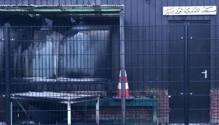 محكمة هولندية تخفض عقوبات 4 أشخاص أدينوا بالاعتداء على مسجد عام 2016