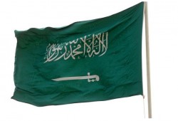 السعودية إنزال شيخ بالقوة من على المنبر خلال خطبته الجمعة