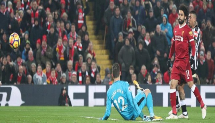 صلاح يلتحق بكين في صدارة هدافي الدوري الإنجليزي