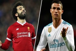 صحيفة إسبانية: رونالدو طلب ضم محمد صلاح لريـال مدريد