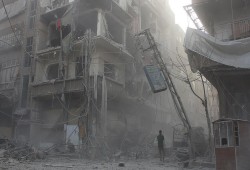 هدنة الساعات الـ 5 "خدعة" و"صامدون للنهاية".. جولة في شوارع الغوطة المنكوبة