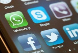 دراسة جديدة تنفي الاعتقاد السائد عن مواقع التواصل الاجتماعي