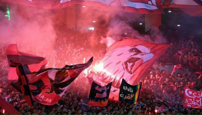 بالفيديو جماهير الأهلي تهتف من المدرجات: "حرية.. حرية"