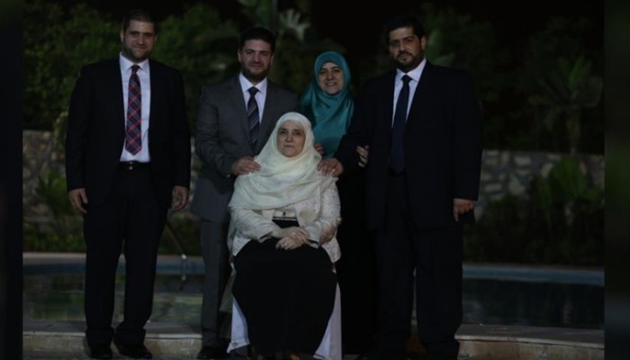 في اليوم العالمي للمرأة.. وكالة "الأناضول" تحتفي بزوجة الرئيس محمد مرسي