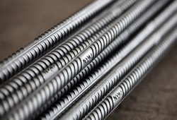 ارتفاع أسعار الحديد.. و«عز» بـ 12 ألفا و550 جنيها للطن