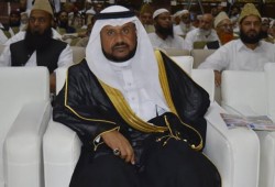 بالمستندات.. "رئيس الجامعة الإسلامية بباكستان" يمنح ابنه درجة علمية غير مستحقة