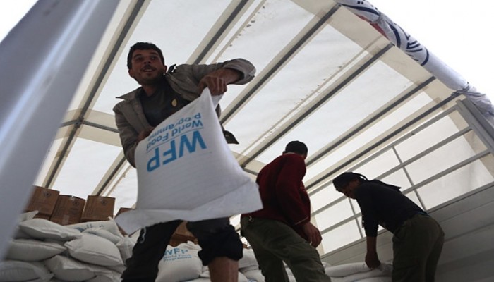 أغذية فاسدة في المساعدات الأممية للغوطة.. مسؤولية من؟