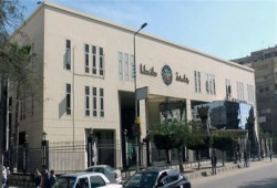 بالرقص والمهرجانات..آداب طنطا تكرم العاملين الذين وصلوا لسن المعاش