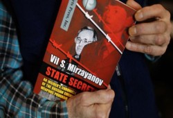 ميرزايانوف: أعتذر عن المساهمة في إنتاج أخطر سم عرفته البشرية