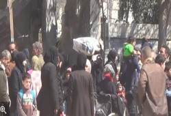 نزوح مستمر على وقع حمّام دم الغوطة الشرقية