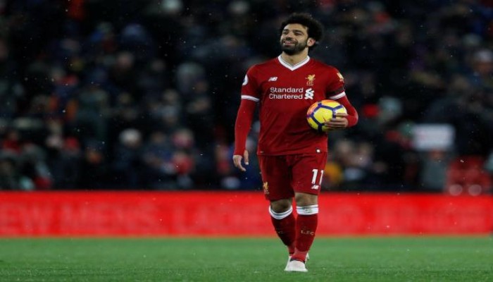 قائد ليفربول يرفض المقارنة بين صلاح وسواريز