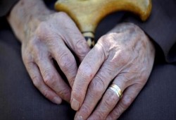 الأمم المتحدة: العالم يزداد شيخوخة