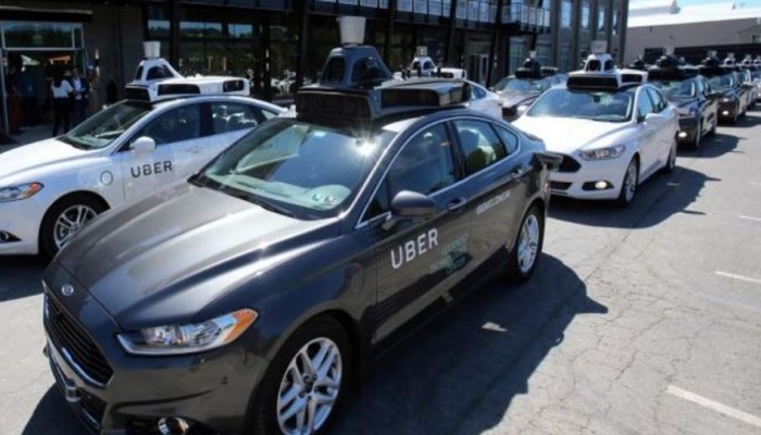 أول وفاة بسيارة ذاتية القيادة