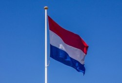 مسلمة من أصل صومالي تفوز بمقعد مجلس مدينة هولندية