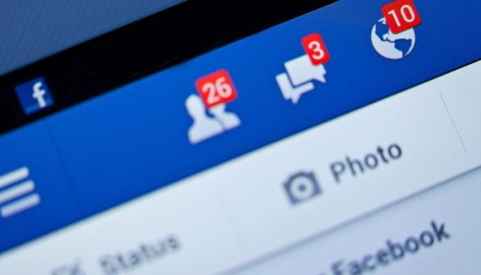 كيفية تنزيل بيانات فيسبوك الخاصة بك وقراءتها