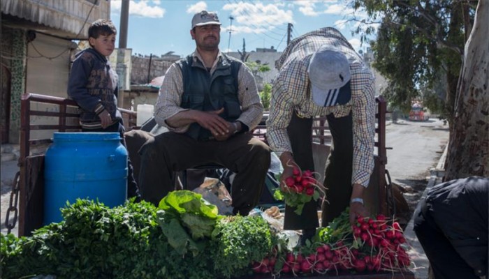 الحياة تدب من جديد في شوارع عفرين