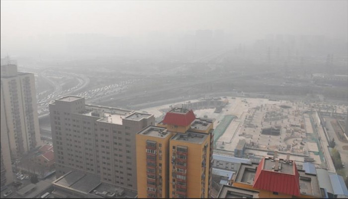 تحذير باللون البرتقالي لارتفاع معدل تلوث الهواء في بكين