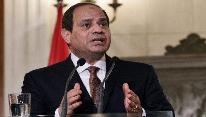 خبراء يحذرون: مصر على شفا الإفلاس بدون كوابح للقروض