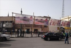 الصرف الصحي مقابل المشاركة بالمسرحية الهزلية