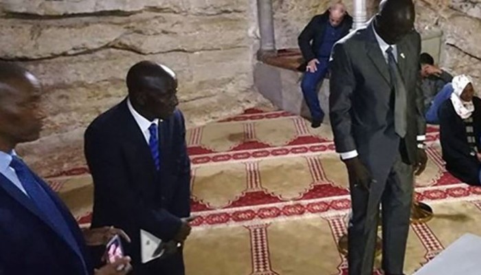 استنكار واسع لاقتحام وزير سنغالي المسجد الأقصى بحماية الاحتلال