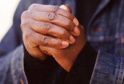 دراسة: ما الذي يسبب فرقعة المفاصل؟