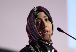 كرمان: الإنسانية تموت في اليمن