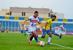 الإسماعيلي يضرب الزمالك بثلاثية ويعزز وصافة الدوري المصري