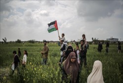 في رابع أيام "مسيرة العودة".. إصابة 12 فلسطينيا برصاص إسرائيلي بغزة