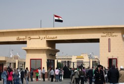 دعوات إسرائيلية لنقل إدارة غزة لمصر